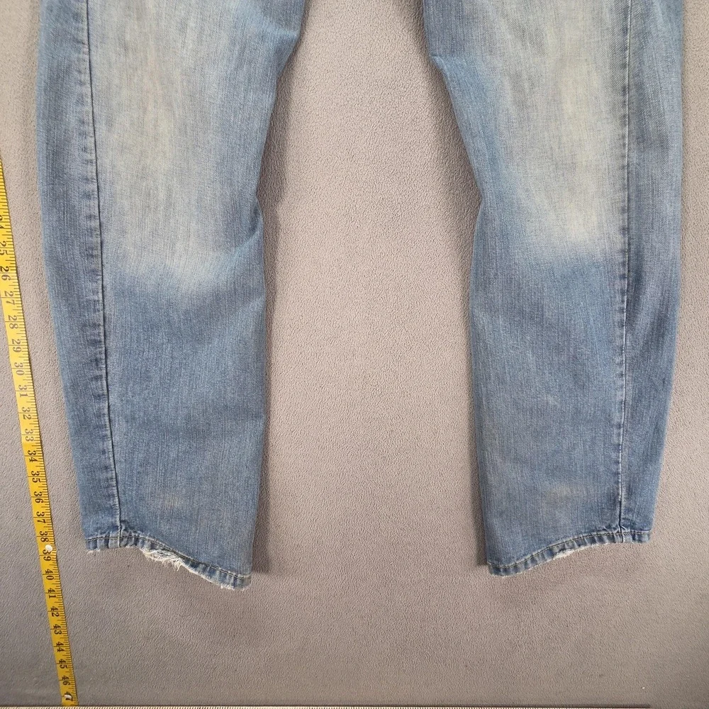 VTG Levis Engineered Jeans Mens Blue Light Wash Straight Twisted Fits‎ 28x31